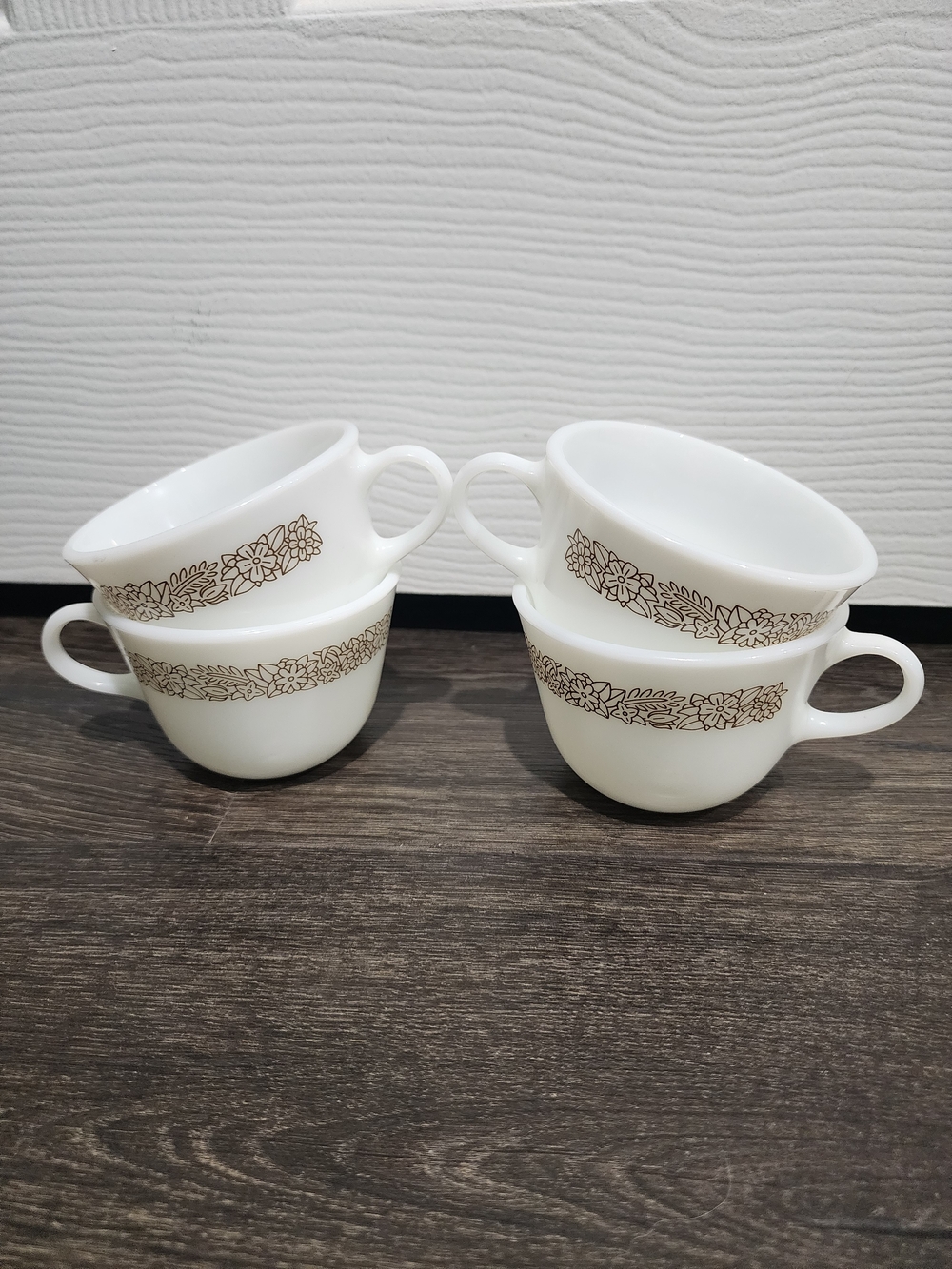 Vintage Pyrex Woodland Coffee Tea Mug Cups Lot Of 4 Brown Floral Milk Glass